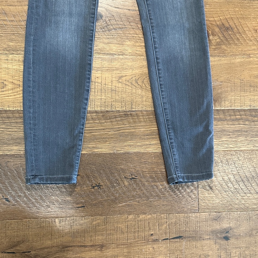 Liverpool Dark Gray Women's Skinny Jeans - Picture 4 of 7